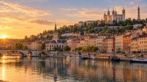 ภาพปกเที่ยวลียง มอง Vieux Lyon และมหาวิหาร Fourvière