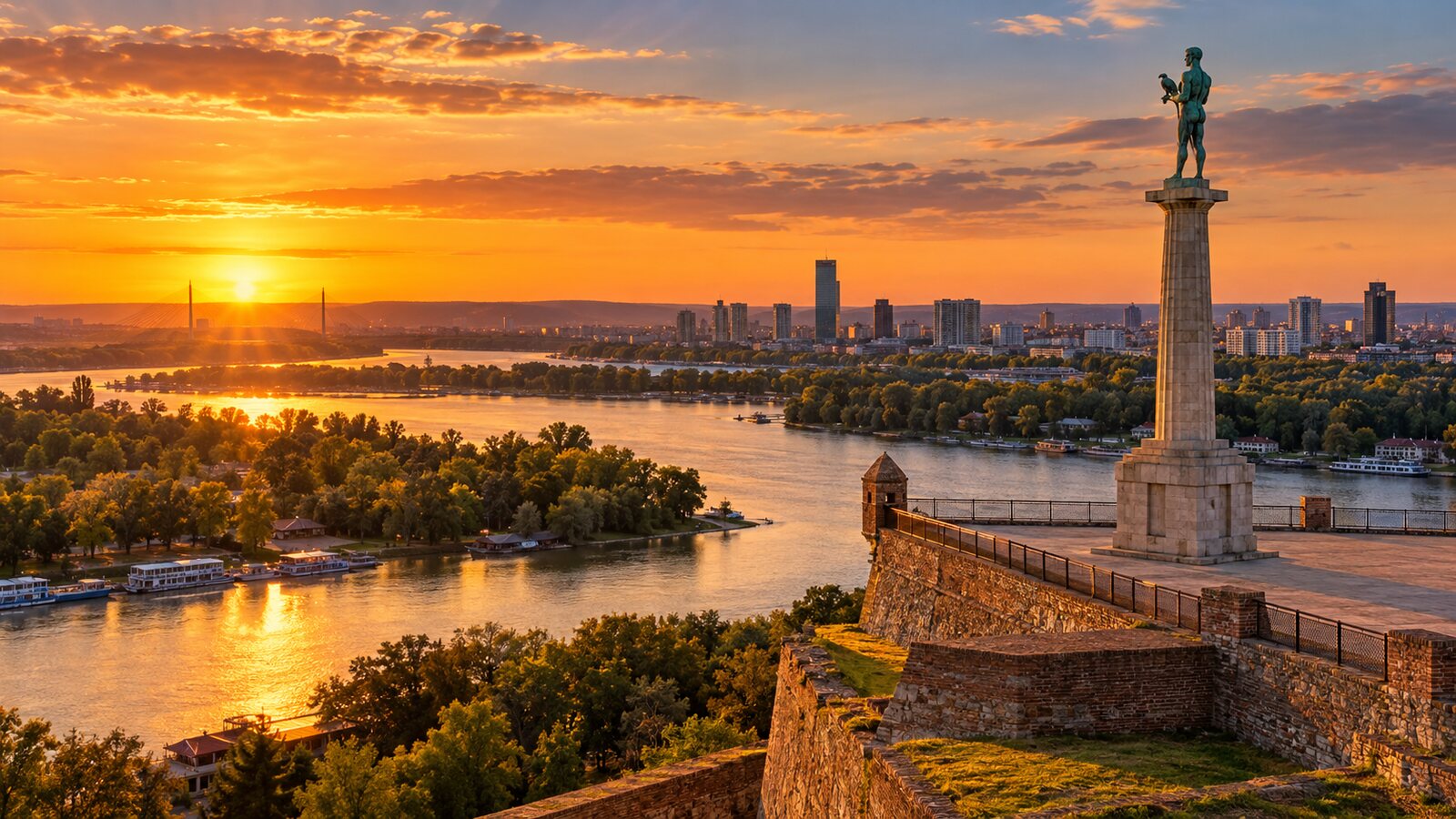 เที่ยวเบลเกรด วิวแม่น้ำซาวาและดานูบจากป้อม Kalemegdan